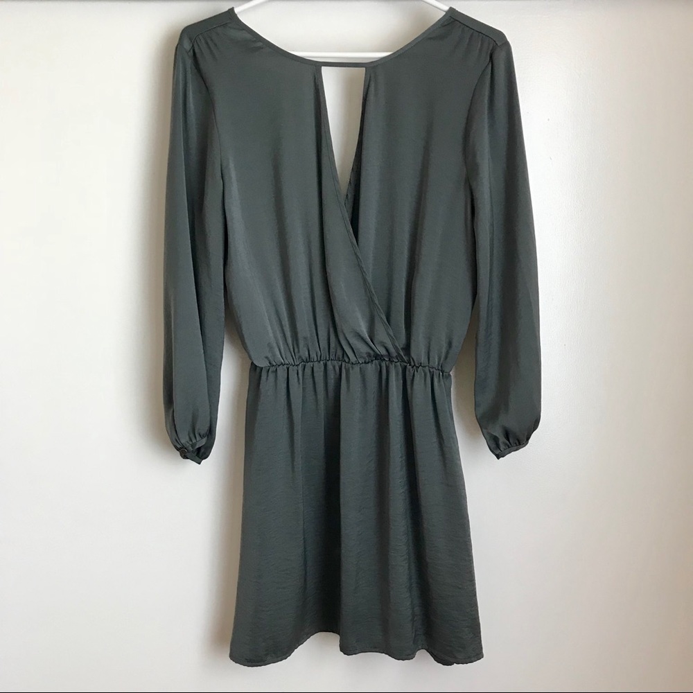 Olive green dress 🚫 SOLD 🚫
